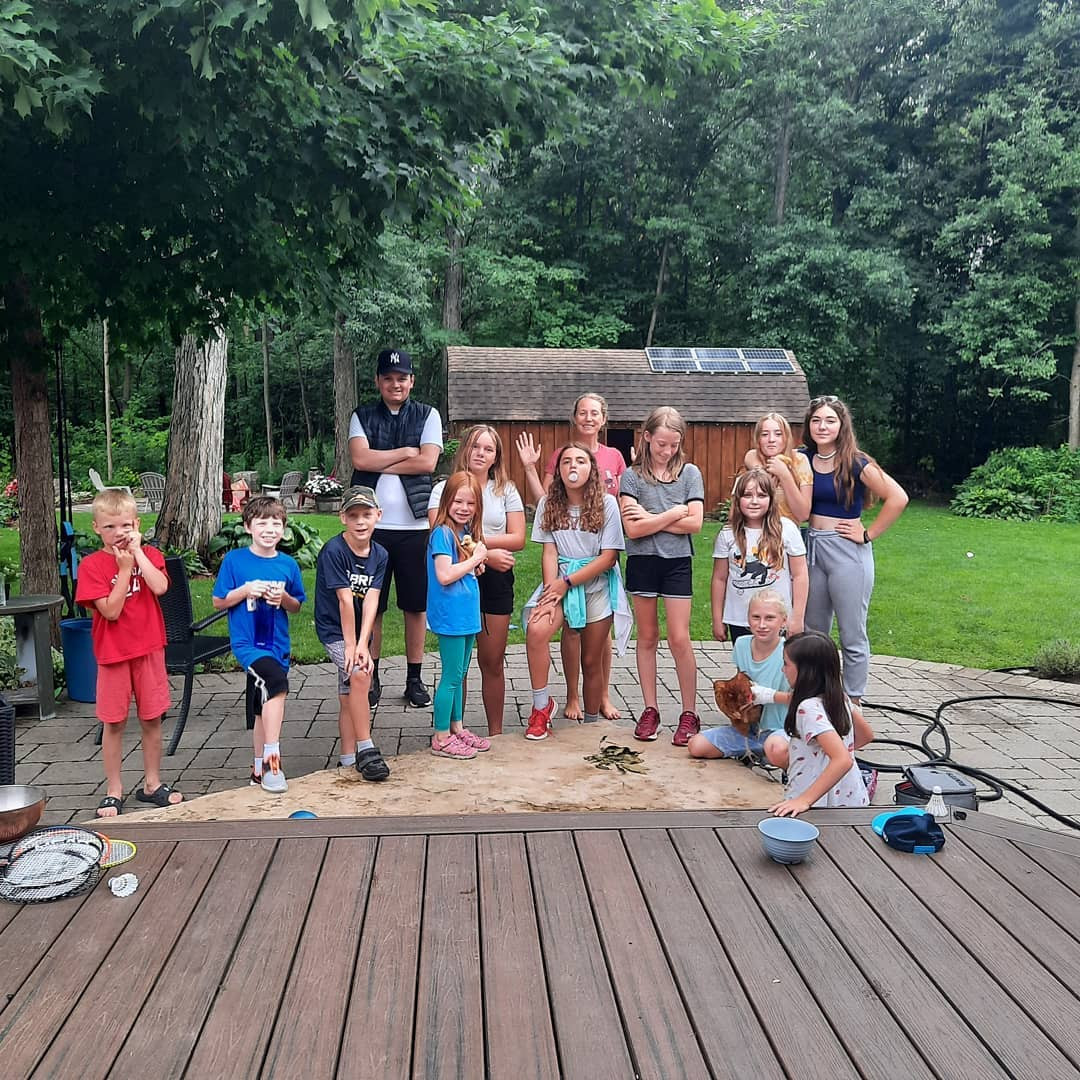 The whole Fun on the Farm camp on the deck